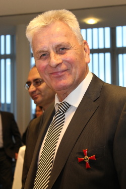 Dieter Lösgen mit Bundesverdienstkreuz